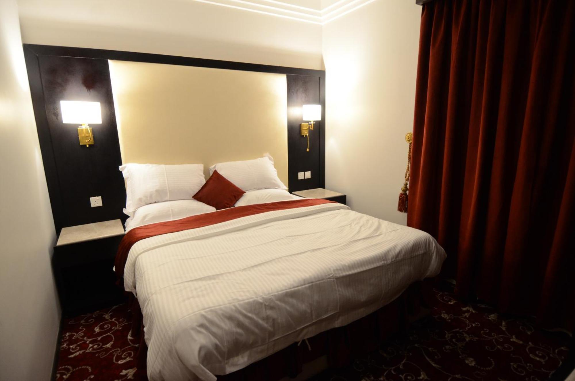 Al Joory Suites Hotel Khafji Bagian luar foto